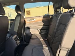 Volkswagen Atlas 2.0T SE w/Technology FWD 2026 — side view