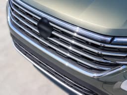 Volkswagen Atlas 2.0T SE w/Technology FWD 2026 — side view