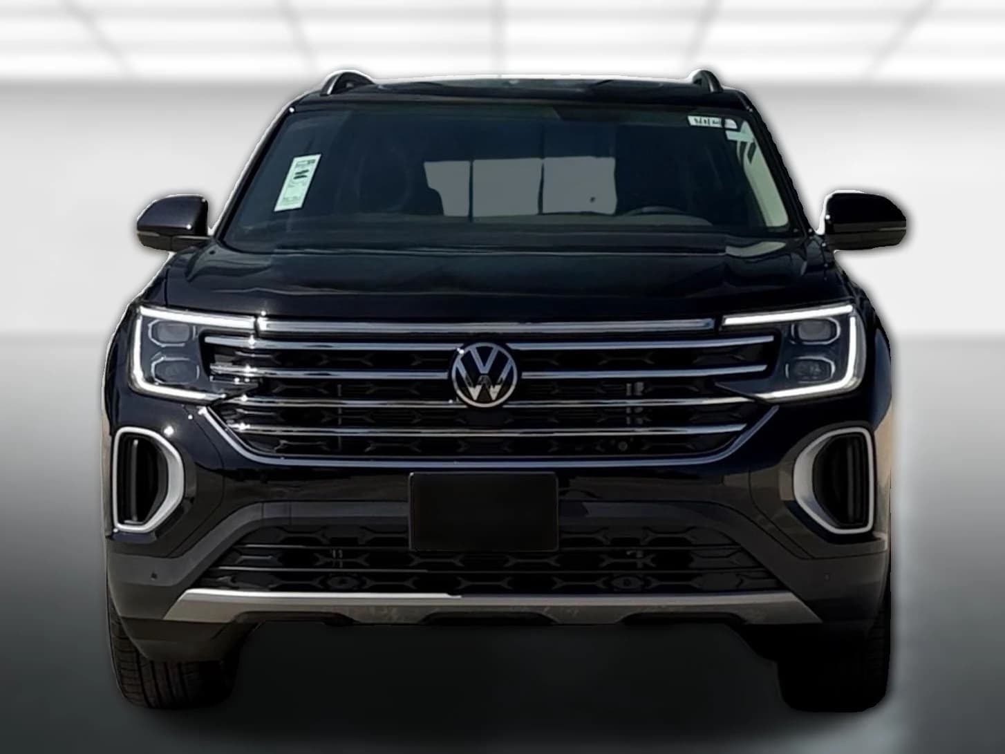 Volkswagen Atlas 2.0T SE w/Technology FWD 2026 — side view