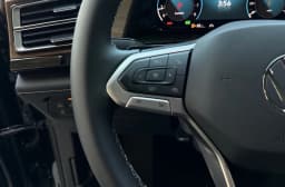 Volkswagen Atlas 2.0T SE w/Technology FWD 2026 — side view