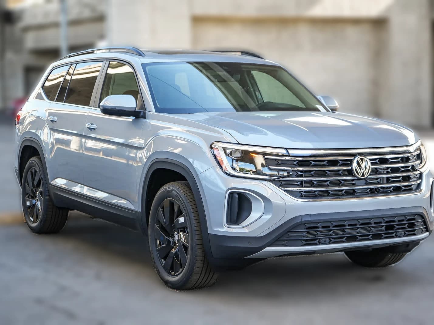 Volkswagen Atlas 2.0T SE w/Technology FWD 2026 — side view