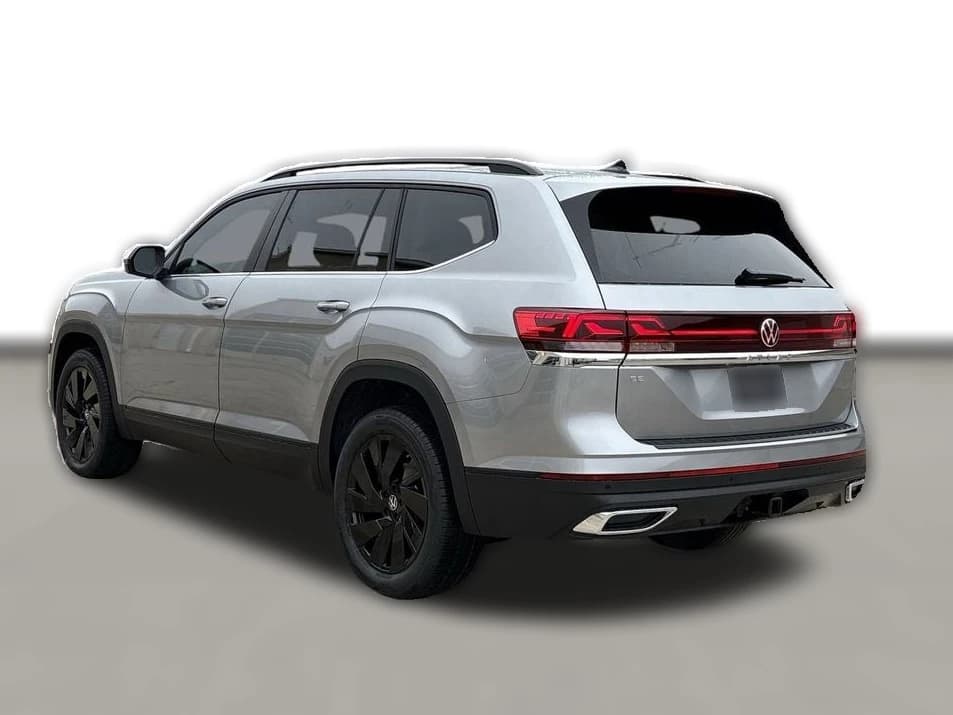 Volkswagen Atlas 2.0T SE w/Technology FWD 2026 — side view