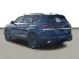 Volkswagen Atlas 2.0T SE w/Technology FWD 2025 — side view