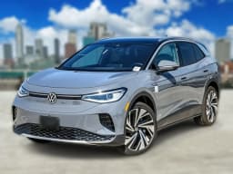 Volkswagen ID.4 Pro S Plus AWD 2025 — side view