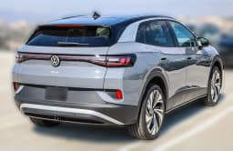 Volkswagen ID.4 Pro S Plus AWD 2025 — side view