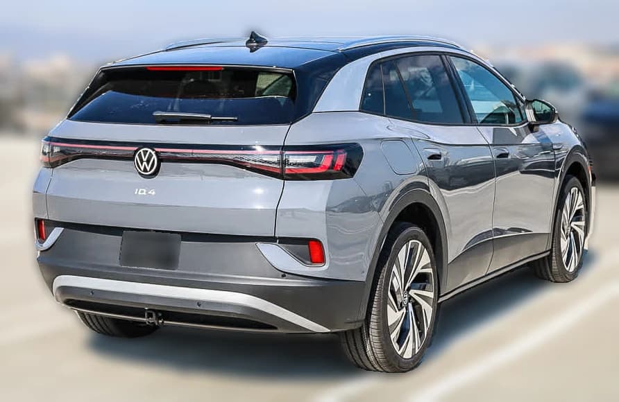 Volkswagen ID.4 Pro S Plus AWD 2025 — side view
