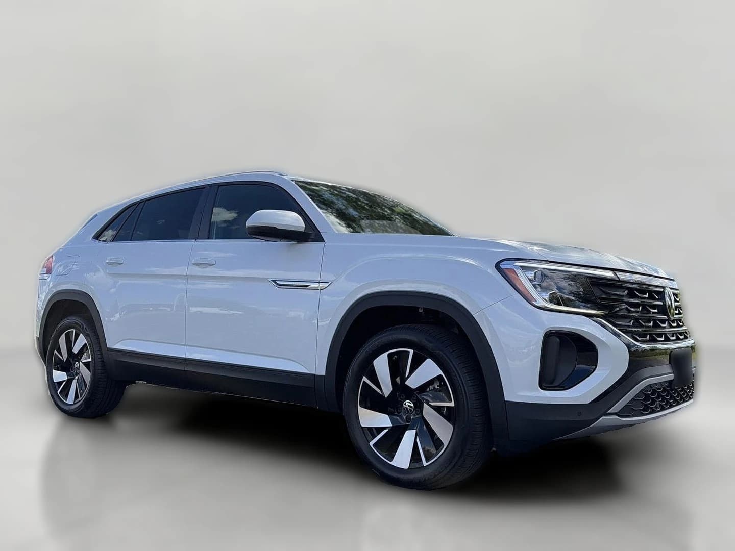 Volkswagen Atlas Cross Sport 2.0T SE w/Technology 4MOTION 2026 — side view