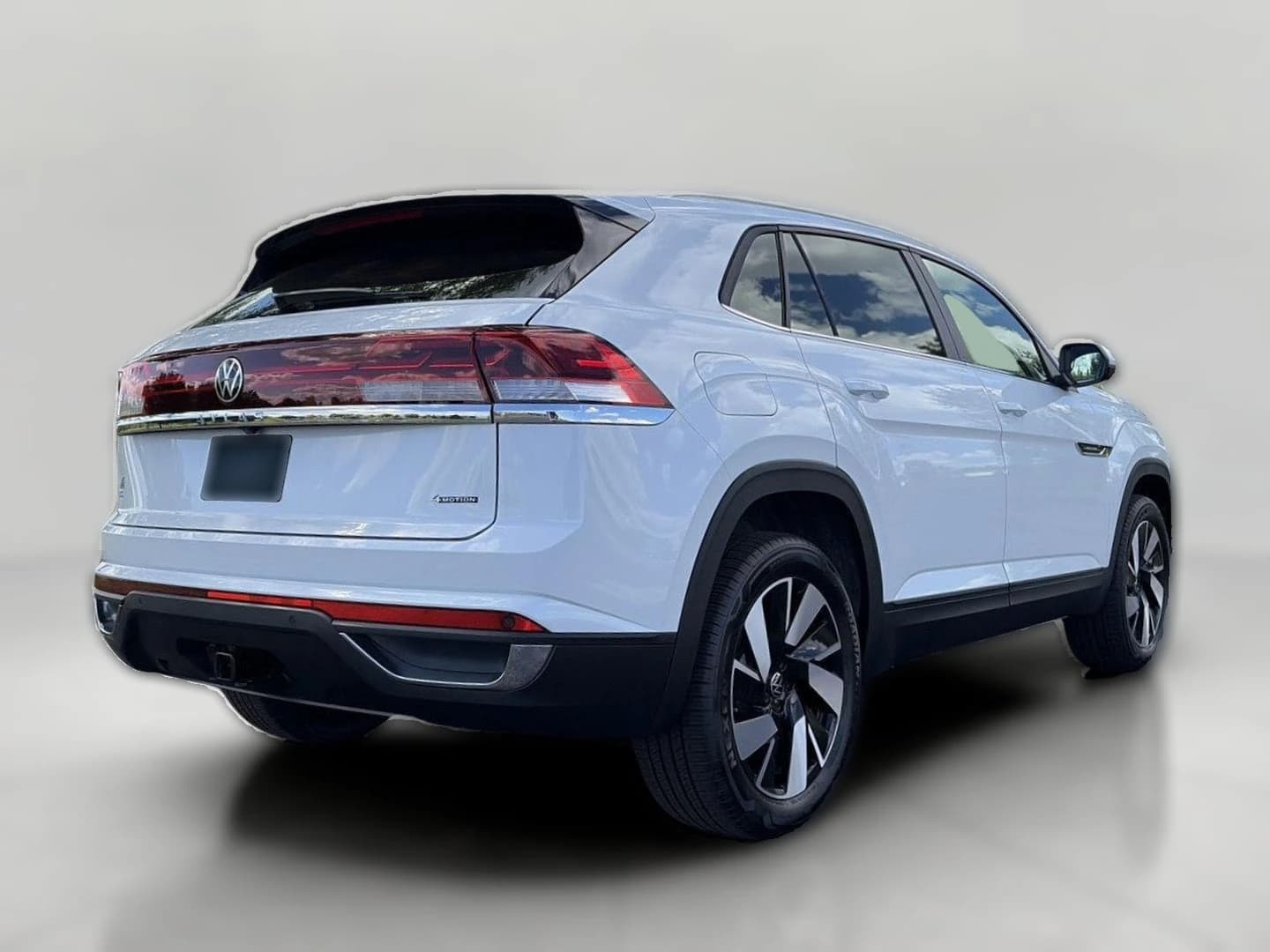 Volkswagen Atlas Cross Sport 2.0T SE w/Technology 4MOTION 2026 — side view