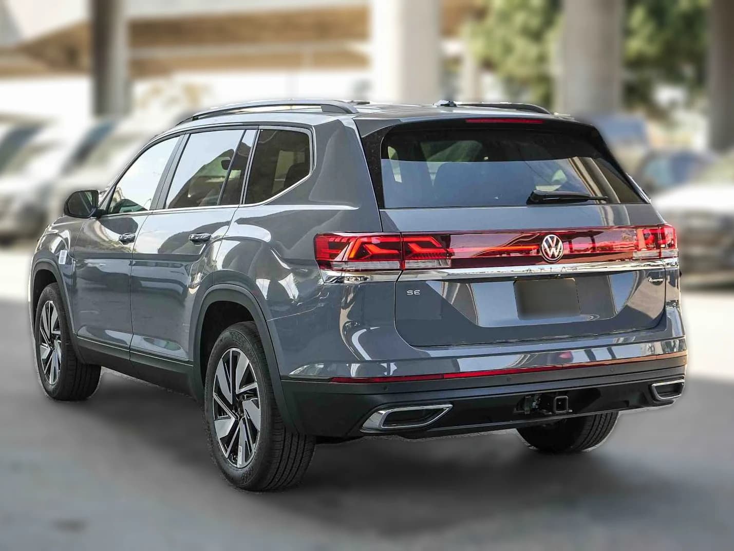 Volkswagen Atlas 2.0T SE w/Technology 4MOTION 2026 — side view