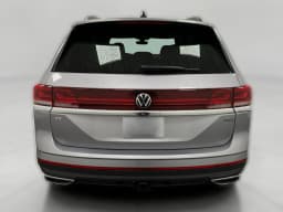 Volkswagen Atlas 2.0T SE w/Technology 4MOTION 2026 — side view