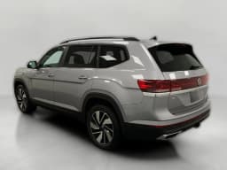 Volkswagen Atlas 2.0T SE w/Technology 4MOTION 2026 — side view