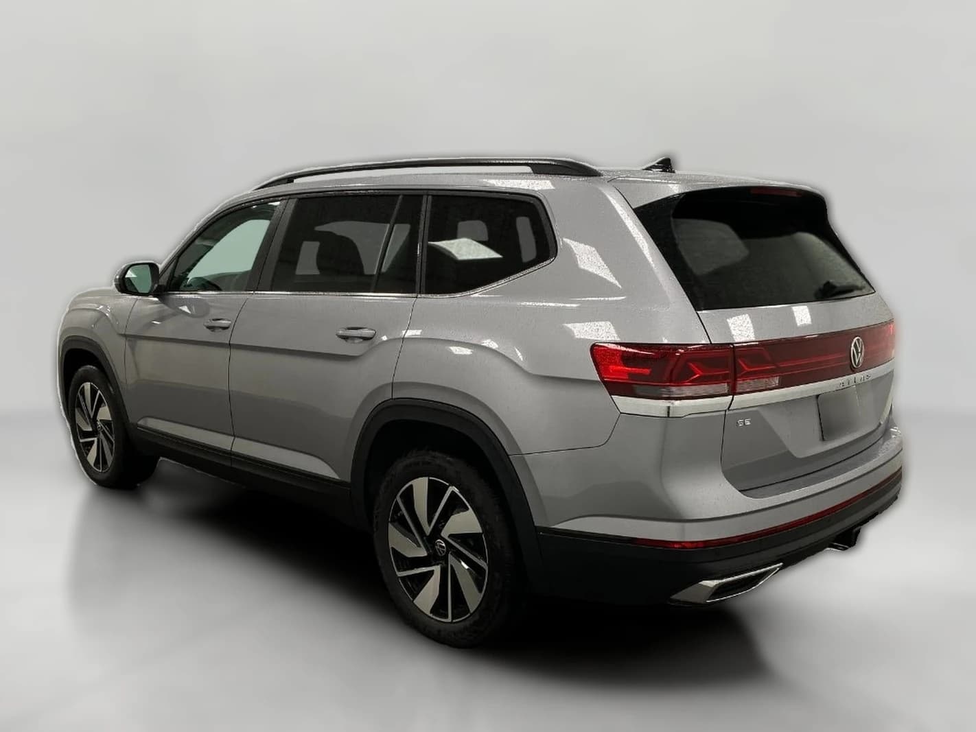 Volkswagen Atlas 2.0T SE w/Technology 4MOTION 2026 — side view