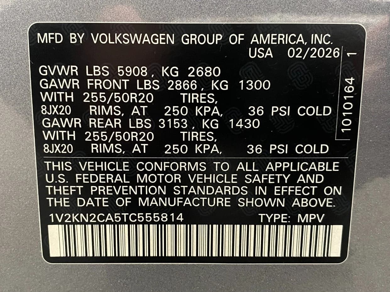 Volkswagen Atlas 2.0T SE w/Technology 4MOTION 2026 — side view
