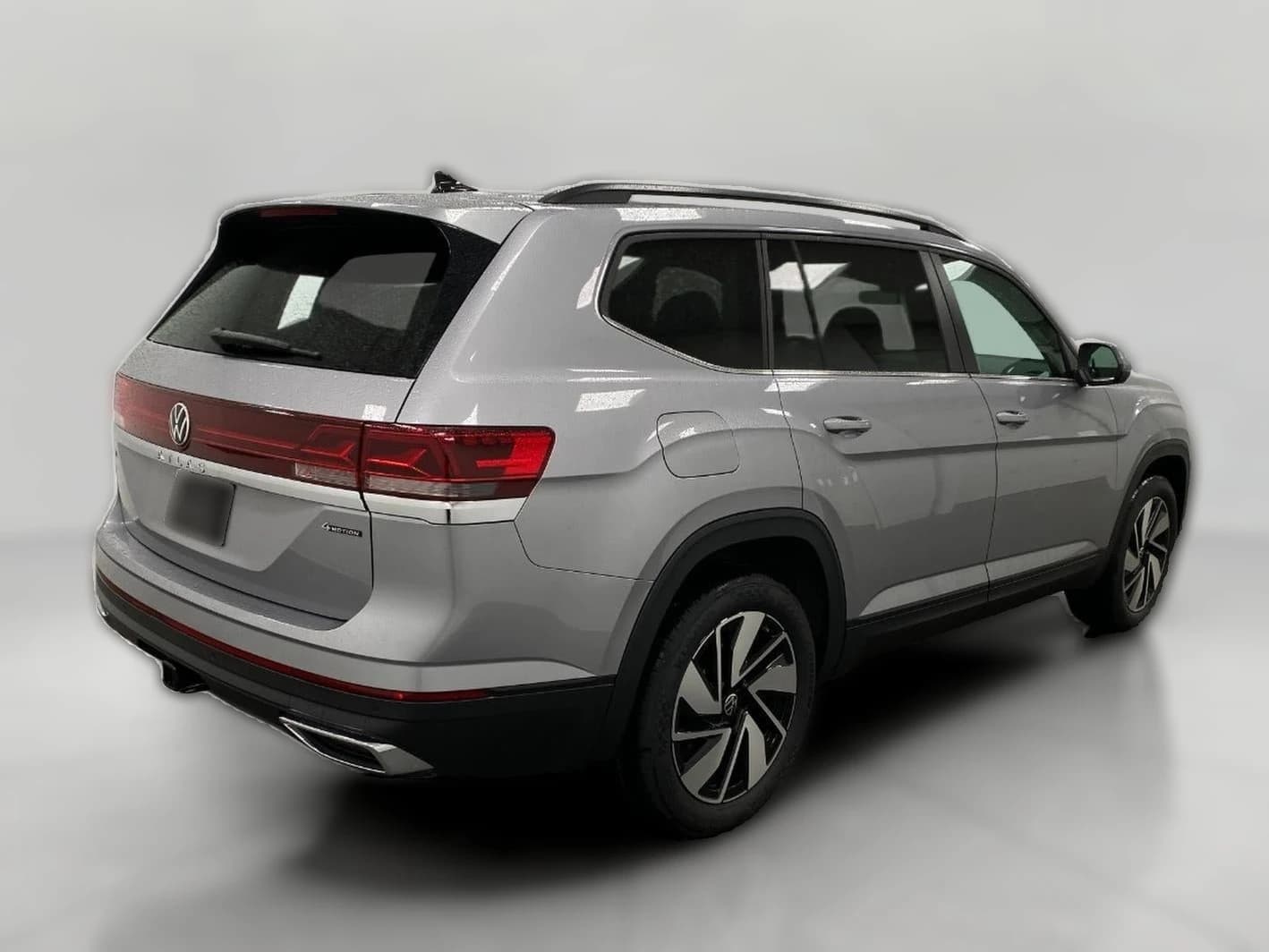 Volkswagen Atlas 2.0T SE w/Technology 4MOTION 2026 — side view