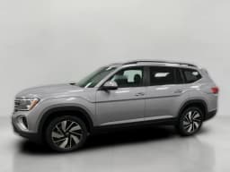 Volkswagen Atlas 2.0T SE w/Technology 4MOTION 2026 — side view