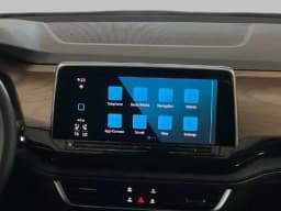 Volkswagen Atlas 2.0T SE w/Technology 4MOTION 2026 — side view