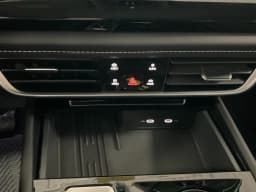 Volkswagen Atlas 2.0T SE w/Technology 4MOTION 2026 — side view