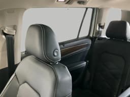 Volkswagen Atlas 2.0T SE w/Technology 4MOTION 2026 — side view