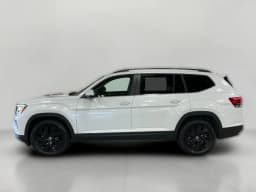 Volkswagen Atlas 2.0T SE w/Technology 4MOTION 2026 — side view