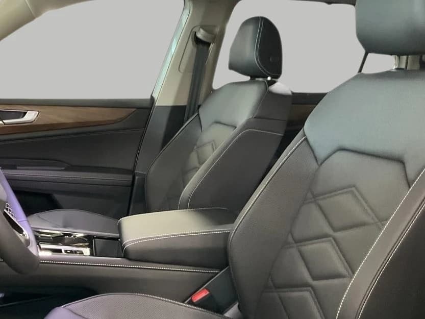Volkswagen Atlas 2.0T SE w/Technology 4MOTION 2026 — side view