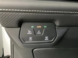 Volkswagen Atlas 2.0T SE w/Technology 4MOTION 2026 — side view