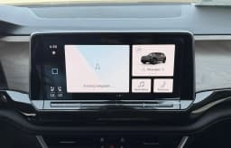 Volkswagen Atlas 2.0T SE w/Technology 4MOTION 2026 — side view