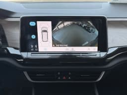 Volkswagen Atlas 2.0T SE w/Technology 4MOTION 2026 — side view