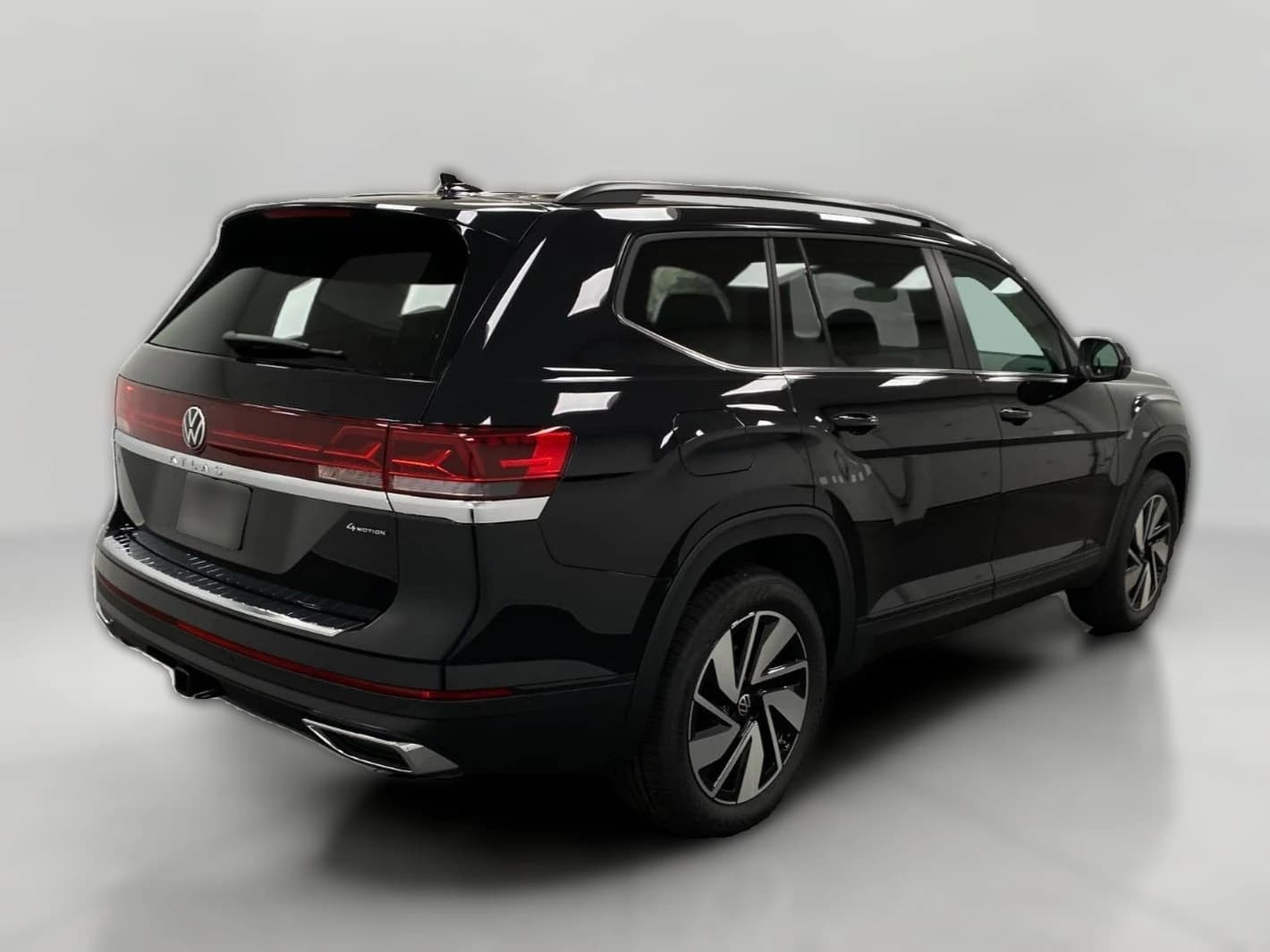 Volkswagen Atlas 2.0T SE w/Technology 4MOTION 2026 — side view