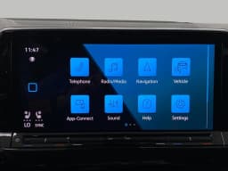 Volkswagen Atlas 2.0T SE w/Technology 4MOTION 2026 — side view