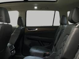 Volkswagen Atlas 2.0T SE w/Technology 4MOTION 2026 — side view