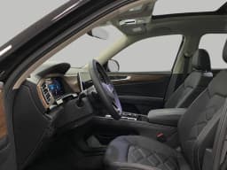 Volkswagen Atlas 2.0T SE w/Technology 4MOTION 2026 — side view