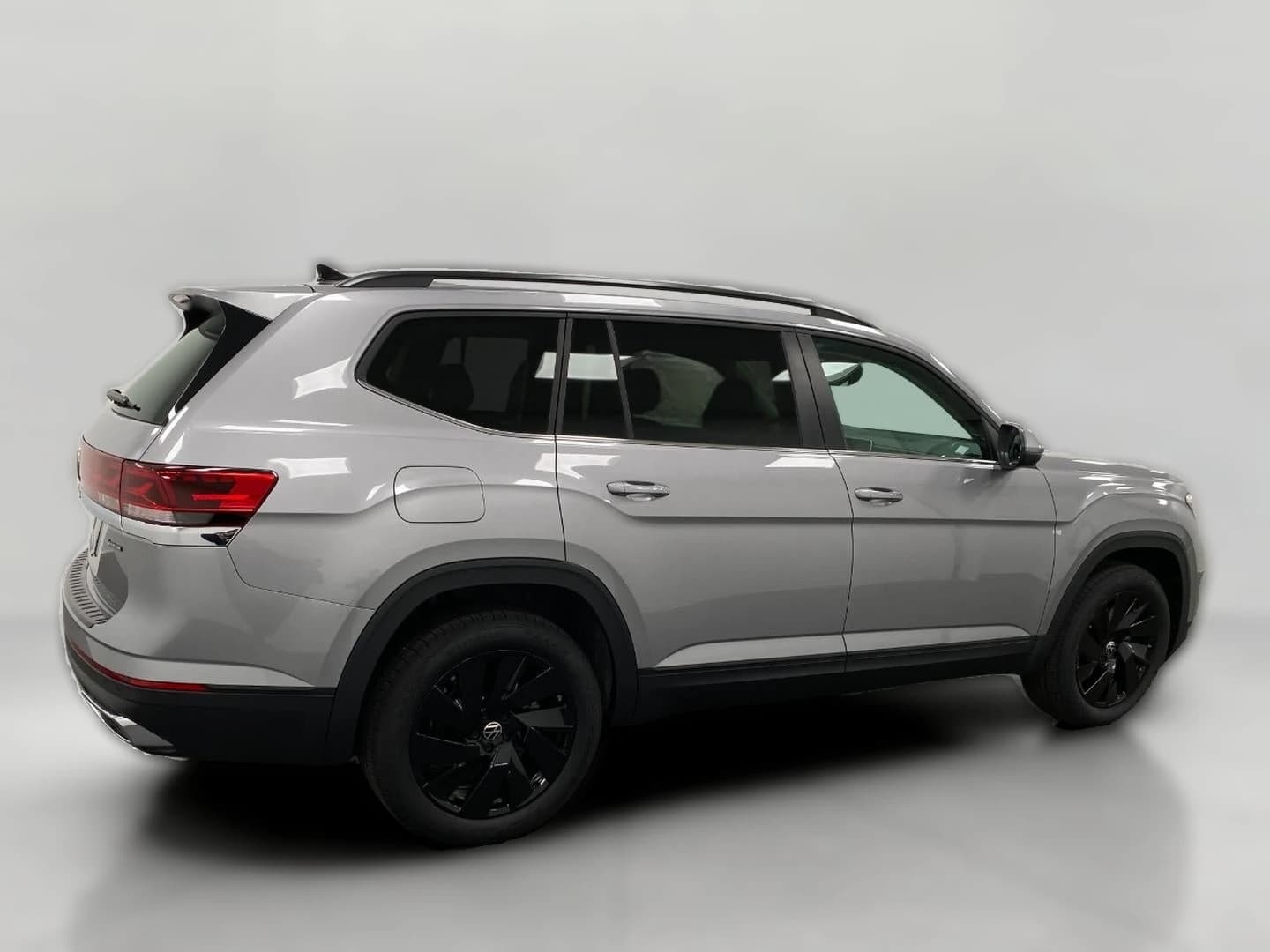 Volkswagen Atlas 2.0T SE w/Technology 4MOTION 2026 — side view
