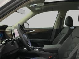 Volkswagen Atlas 2.0T SE w/Technology 4MOTION 2026 — side view