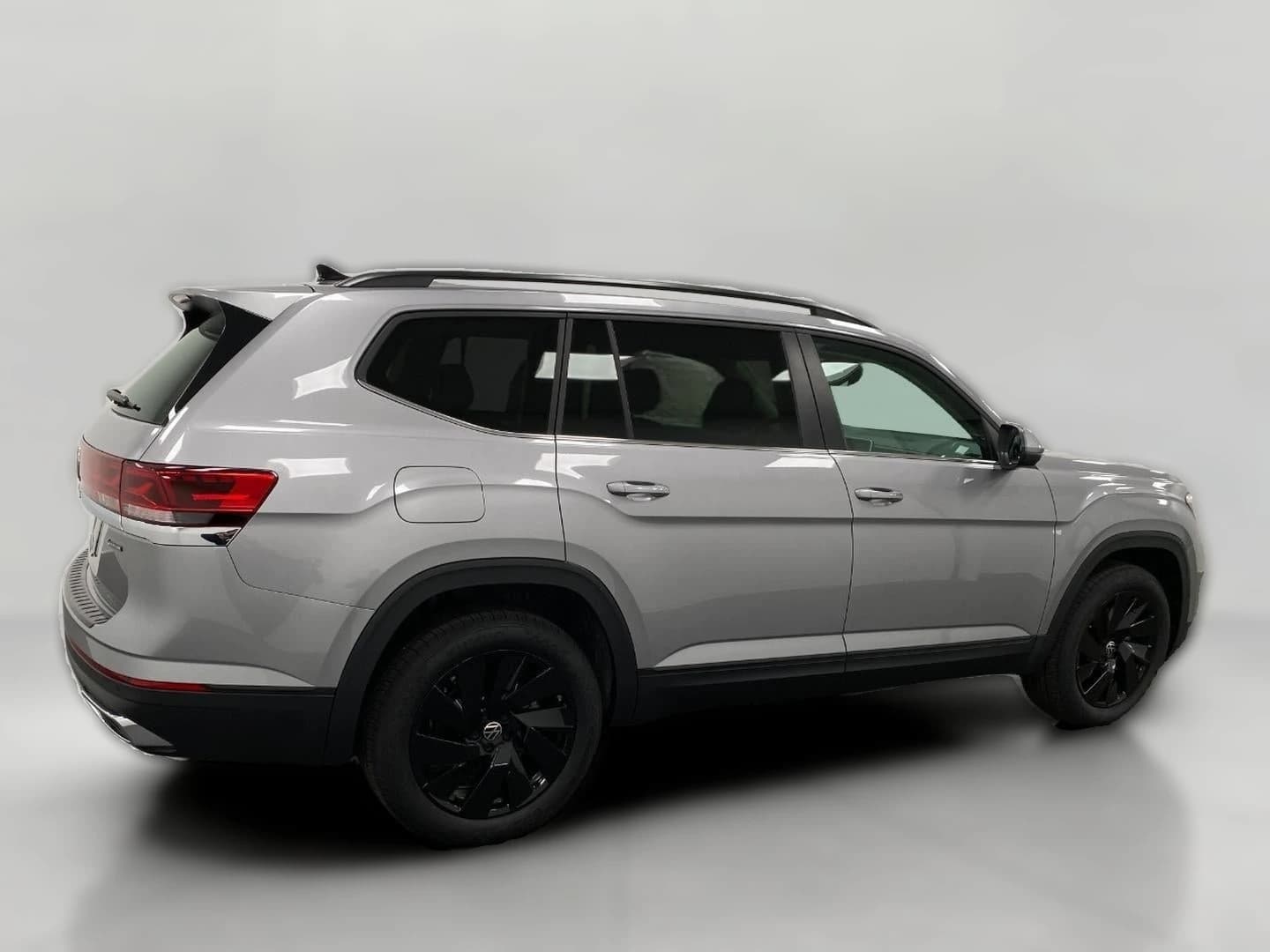Volkswagen Atlas 2.0T SE w/Technology 4MOTION 2026 — side view