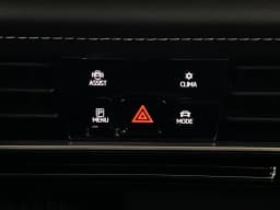 Volkswagen Atlas 2.0T SE w/Technology 4MOTION 2026 — side view