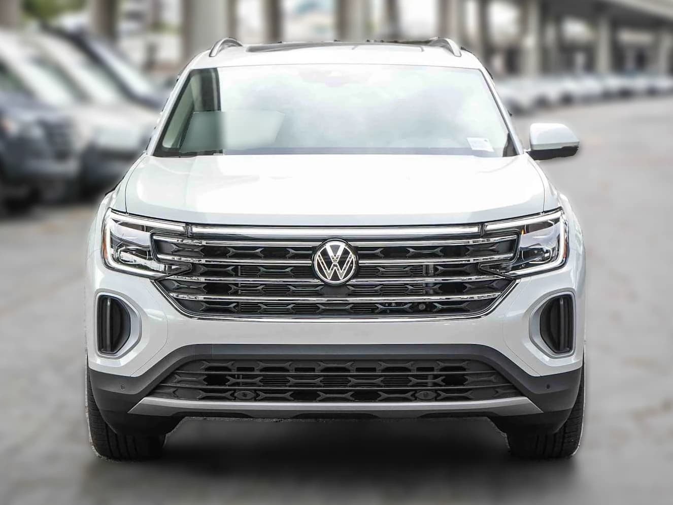 Volkswagen Atlas 2.0T SE w/Technology 4MOTION 2026 — side view