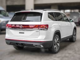 Volkswagen Atlas 2.0T SE w/Technology 4MOTION 2026 — side view