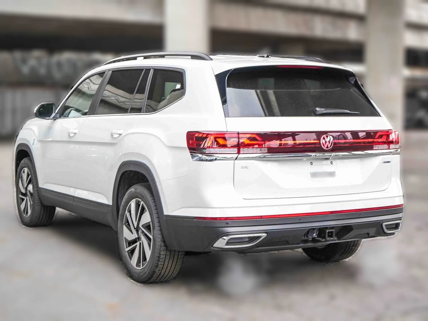 Volkswagen Atlas 2.0T SE w/Technology 4MOTION 2026 — side view