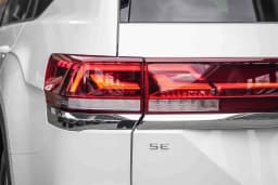 Volkswagen Atlas 2.0T SE w/Technology 4MOTION 2026 — side view
