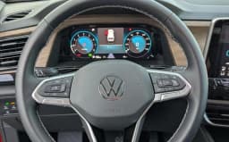 Volkswagen Atlas 2.0T SE w/Technology 4MOTION 2025 — side view