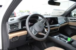 Volkswagen Atlas Cross Sport 2.0T SE 4MOTION 2026 — side view