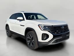 Volkswagen Atlas Cross Sport 2.0T SE 4MOTION 2026 — side view