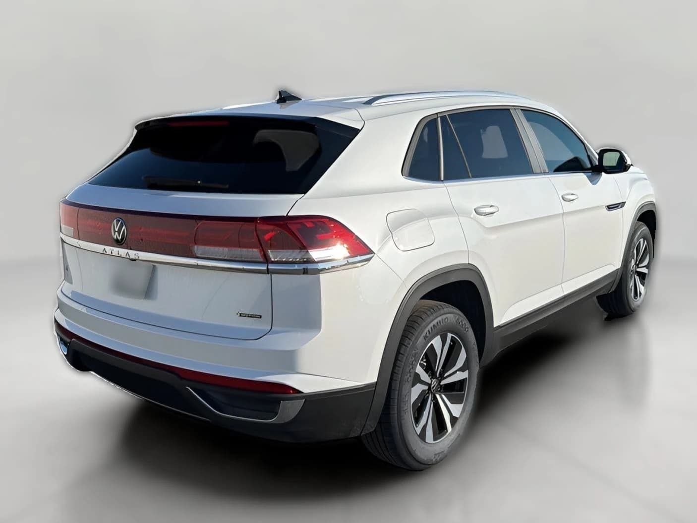 Volkswagen Atlas Cross Sport 2.0T SE 4MOTION 2026 — side view