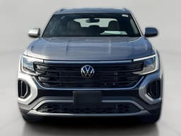 Volkswagen Atlas Cross Sport 2.0T SE 4MOTION 2026 — side view