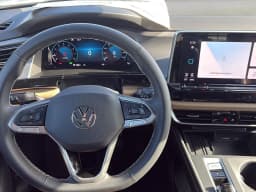 Volkswagen Atlas Cross Sport 2.0T SE 4MOTION 2026 — side view