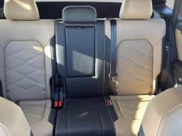 Volkswagen Atlas Cross Sport 2.0T SE 4MOTION 2026 — side view