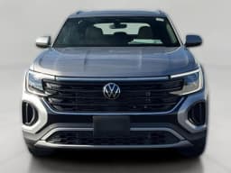 Volkswagen Atlas Cross Sport 2.0T SE 4MOTION 2026 — side view