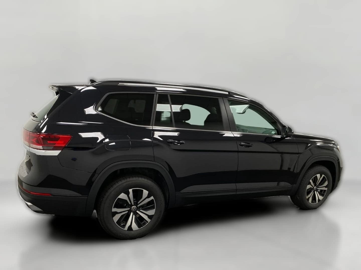Volkswagen Atlas 2.0T SE 4MOTION 2026 — side view