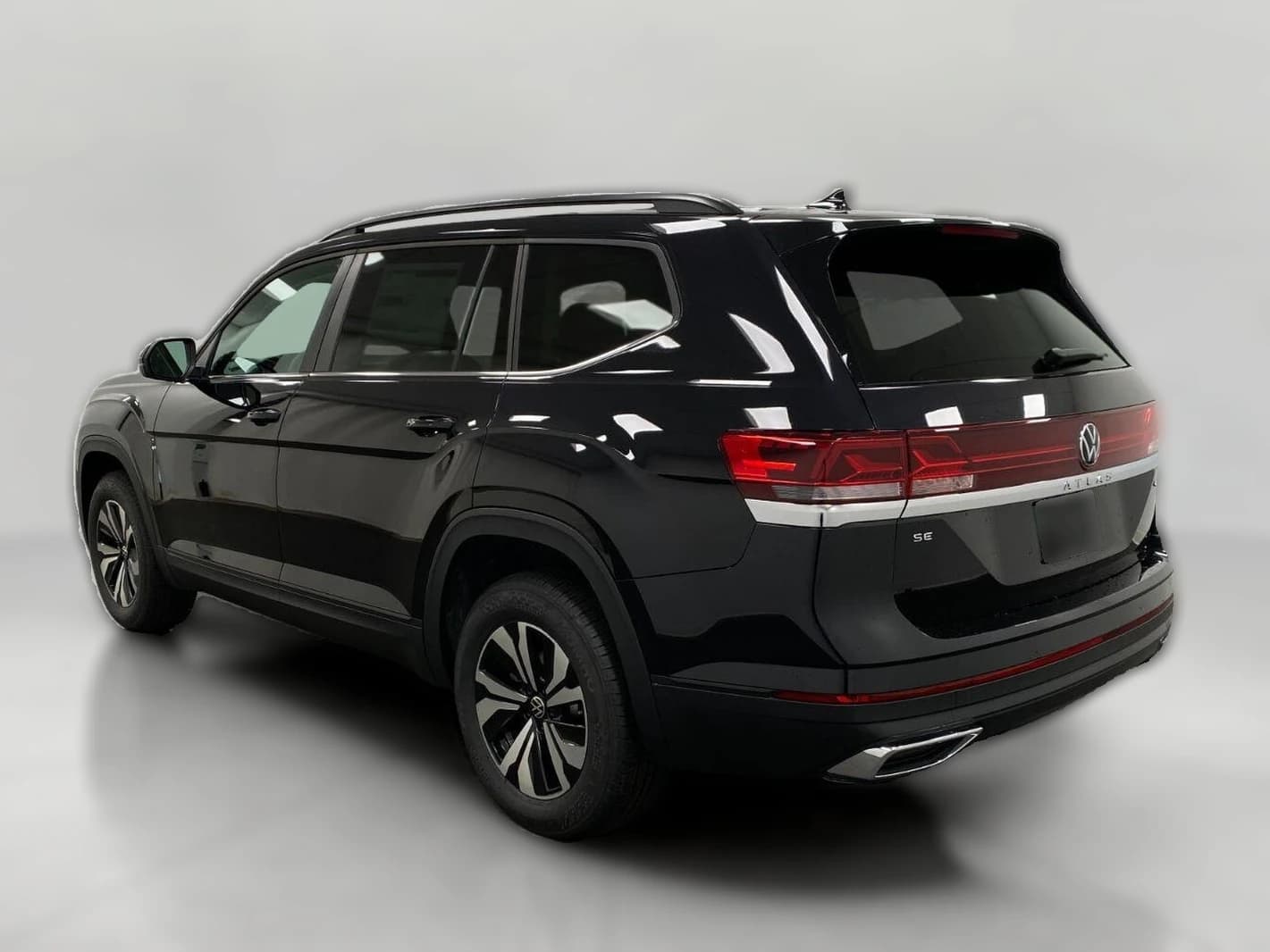 Volkswagen Atlas 2.0T SE 4MOTION 2026 — side view