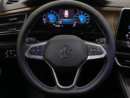 Volkswagen Atlas 2.0T SE 4MOTION 2026 — side view